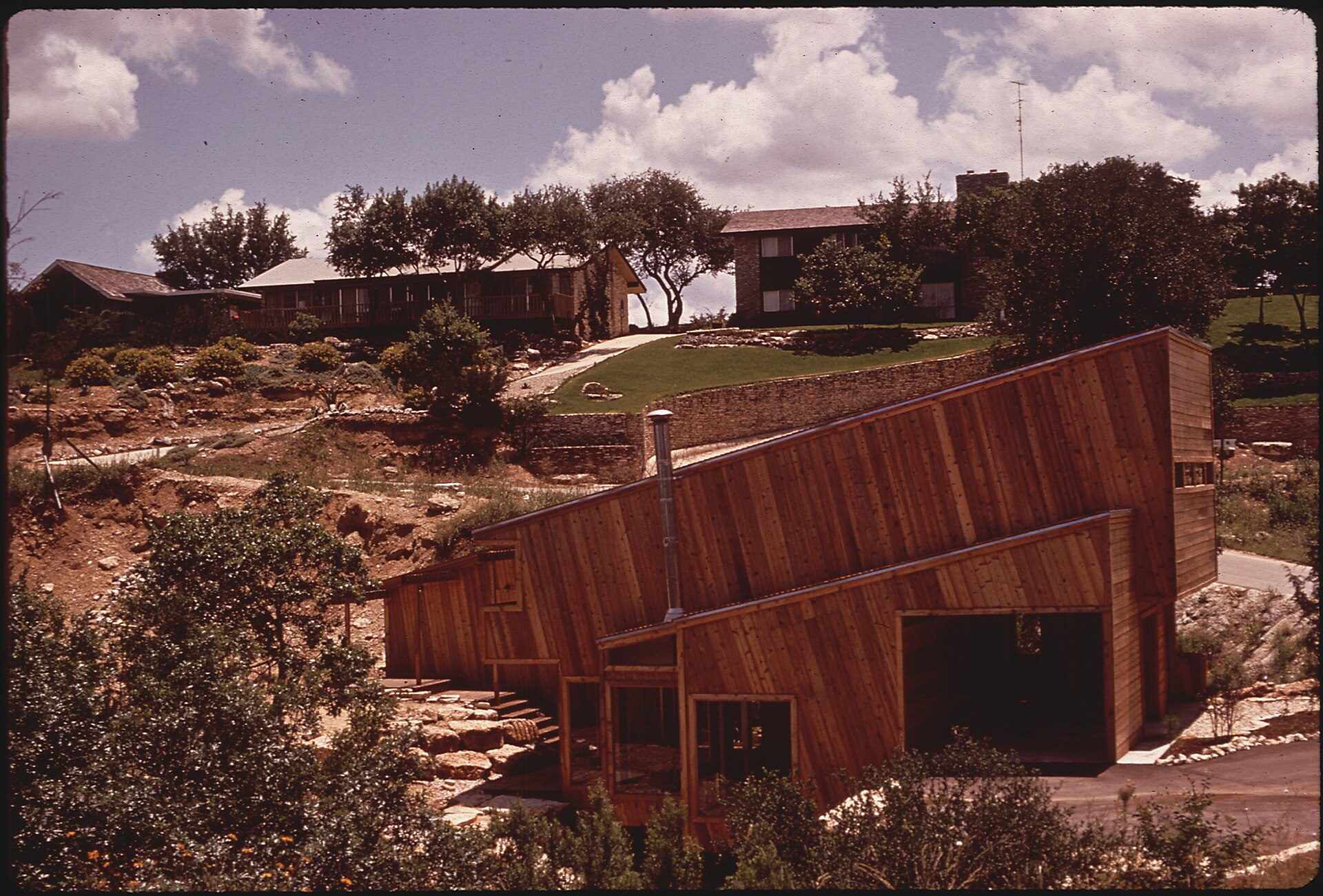 Early Lakeway homes on the hills above Lake Travis in 1972